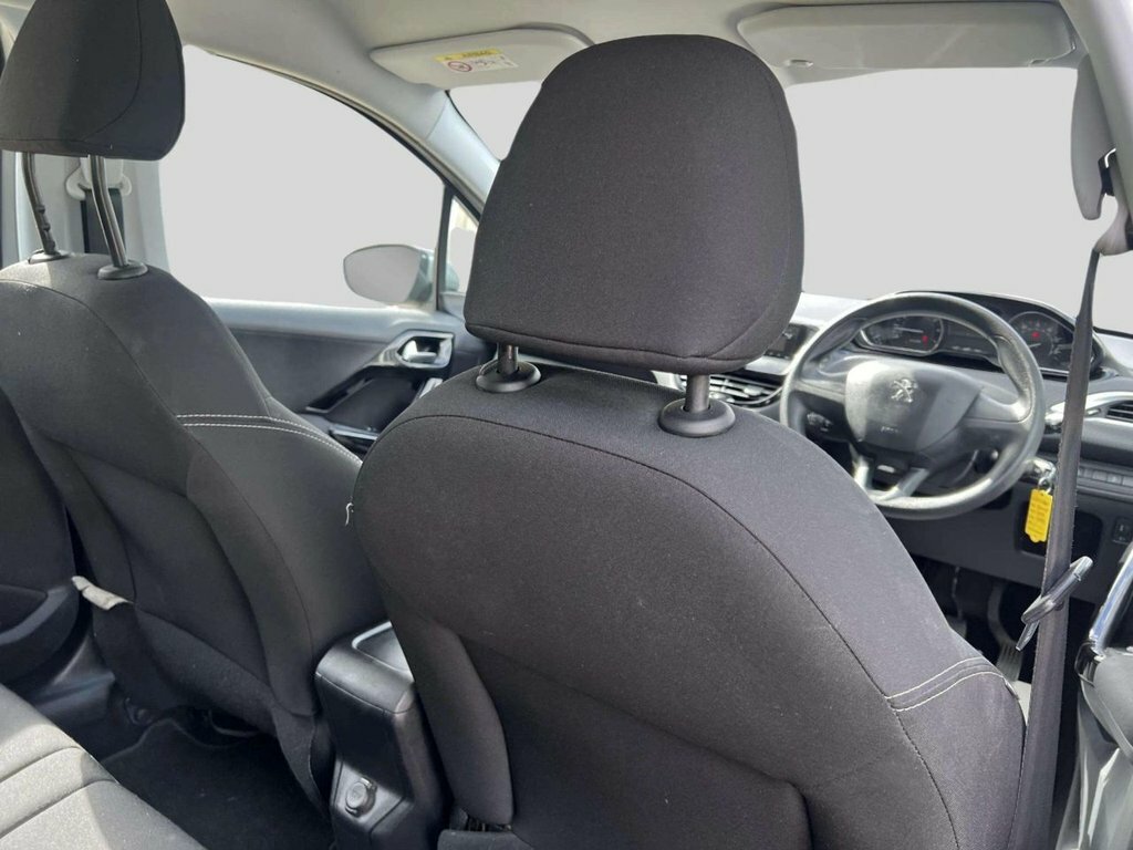 Peugeot 2008 Active Blue #21