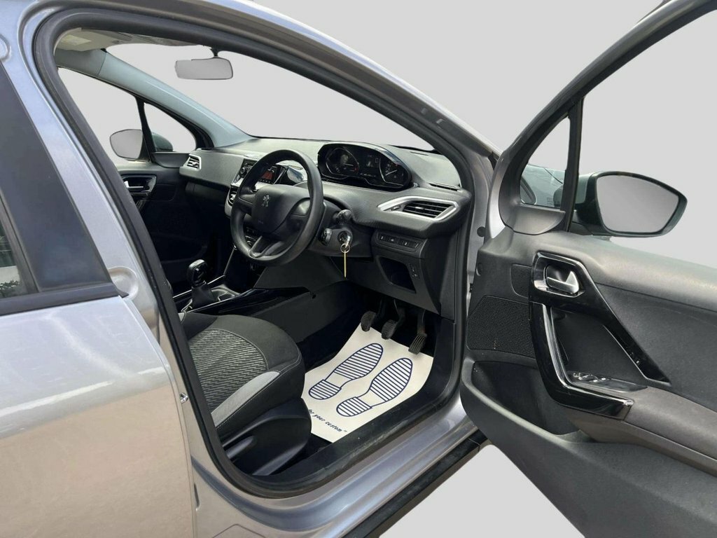 Peugeot 2008 Active Blue #23