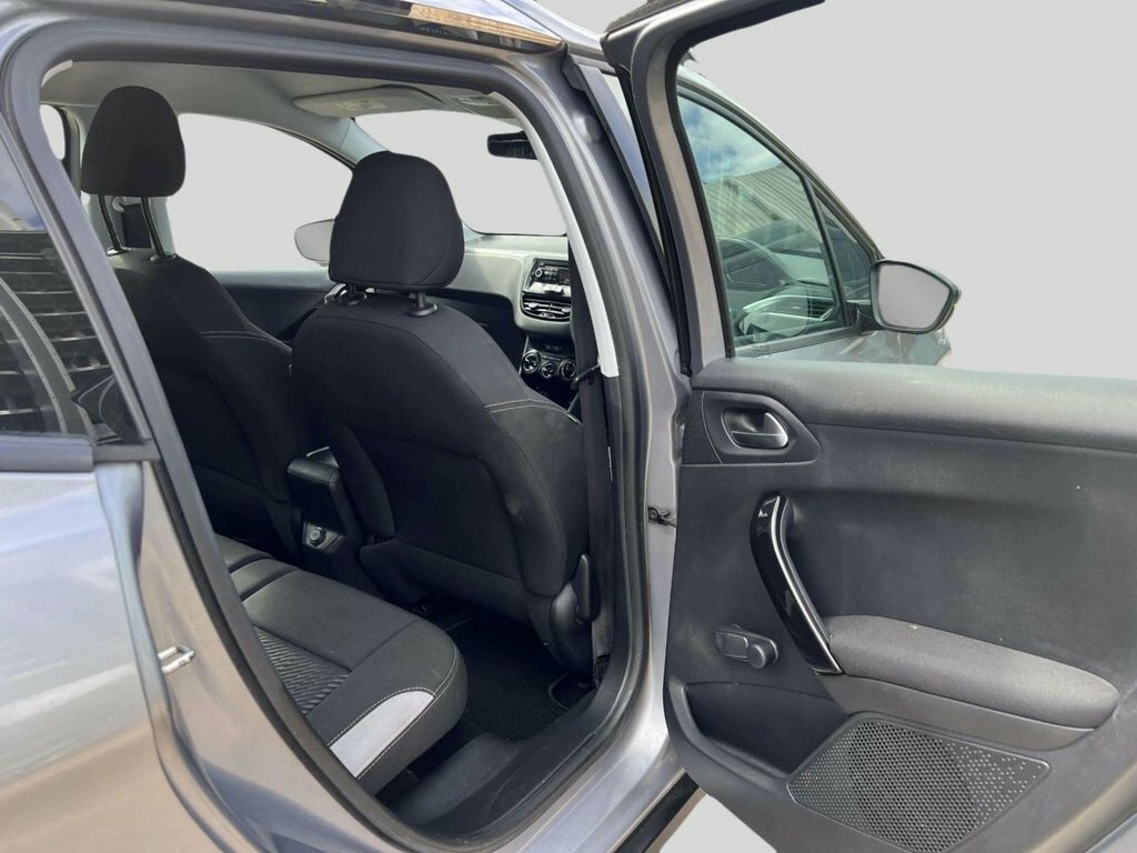 Peugeot 2008 Active Blue #18