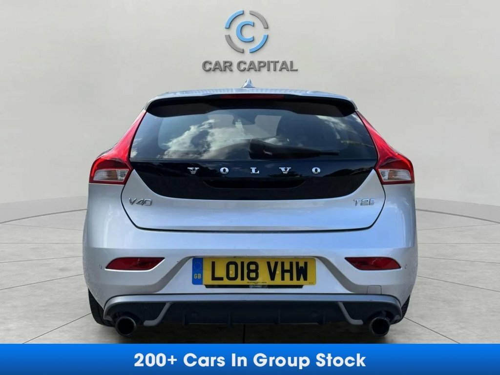 Volvo V40 1.5L R-design LO18VHW Silver #6