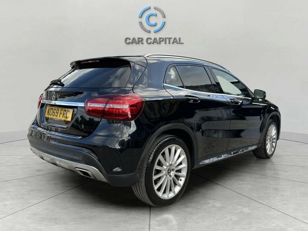 Mercedes-Benz GLA Class 1.6L Amg Line Edition KO69FRC Black #5