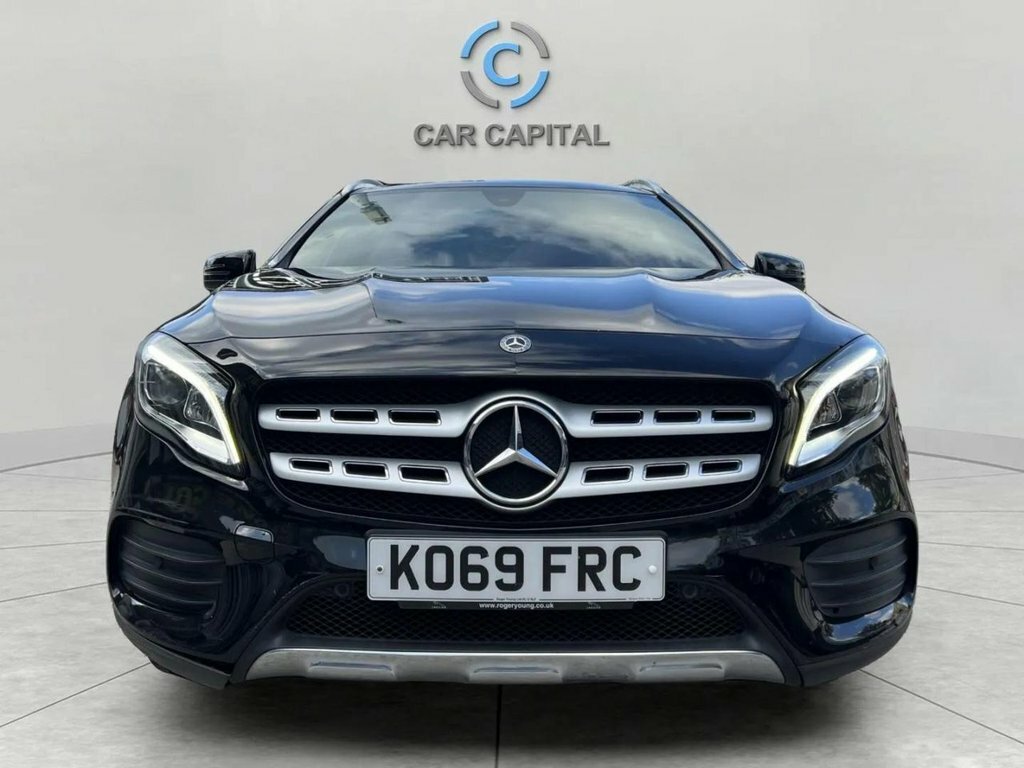 Mercedes-Benz GLA Class 1.6L Amg Line Edition KO69FRC Black #2