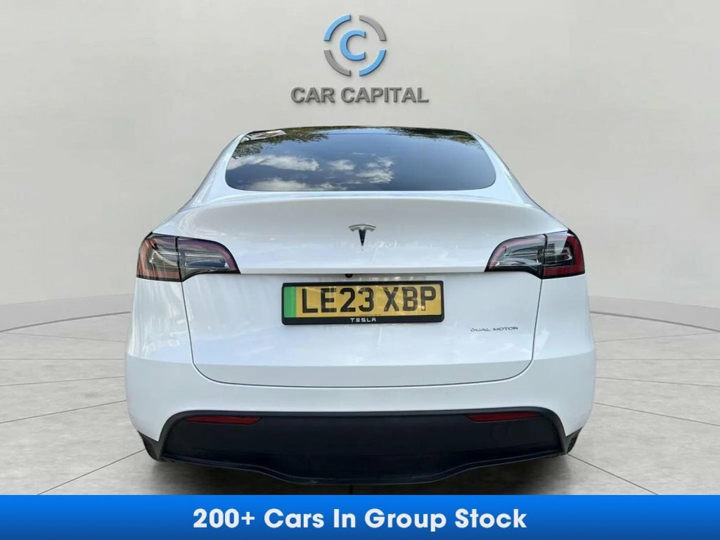 Tesla Model Y Suv LE23XBP White #6