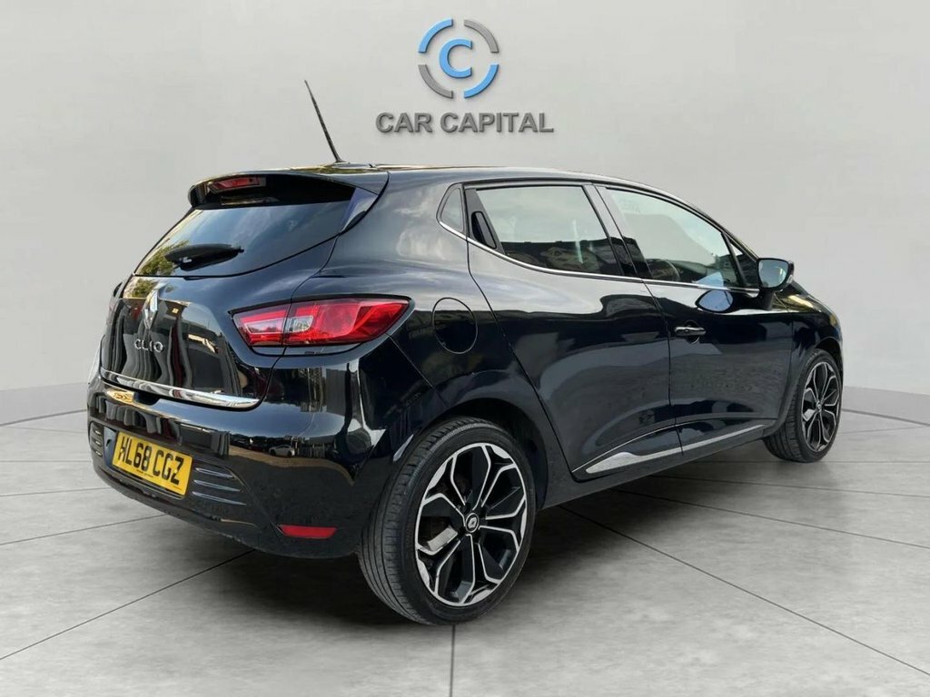 Renault Clio 0.9L Iconic Black #5