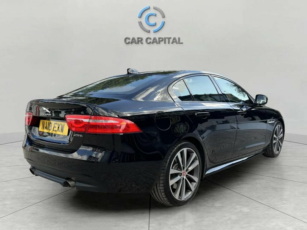Jaguar XE 2L R-sport Black #5