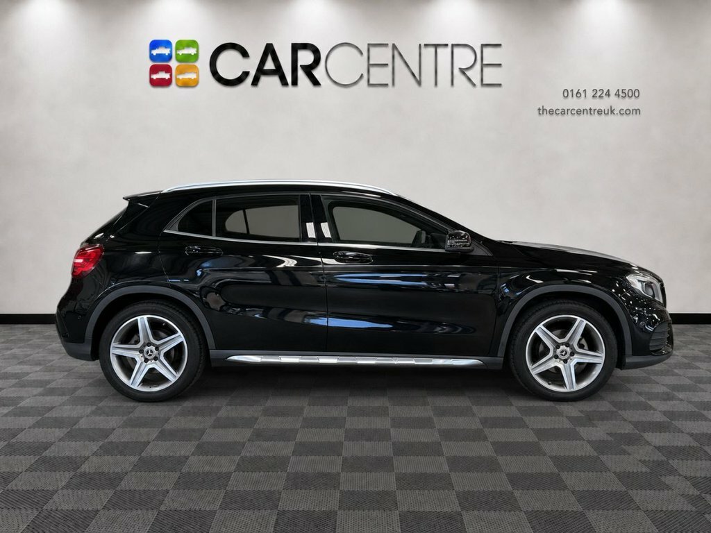 Mercedes-Benz GLA Class 1.6L Amg Line Edition Black #3