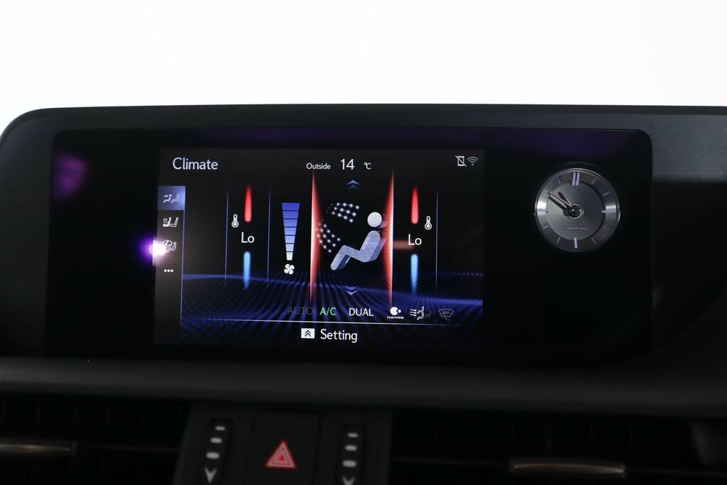 Lexus ES 300H 2.5 Saloon Hybrid E-cvt Euro 6 S Blue #45