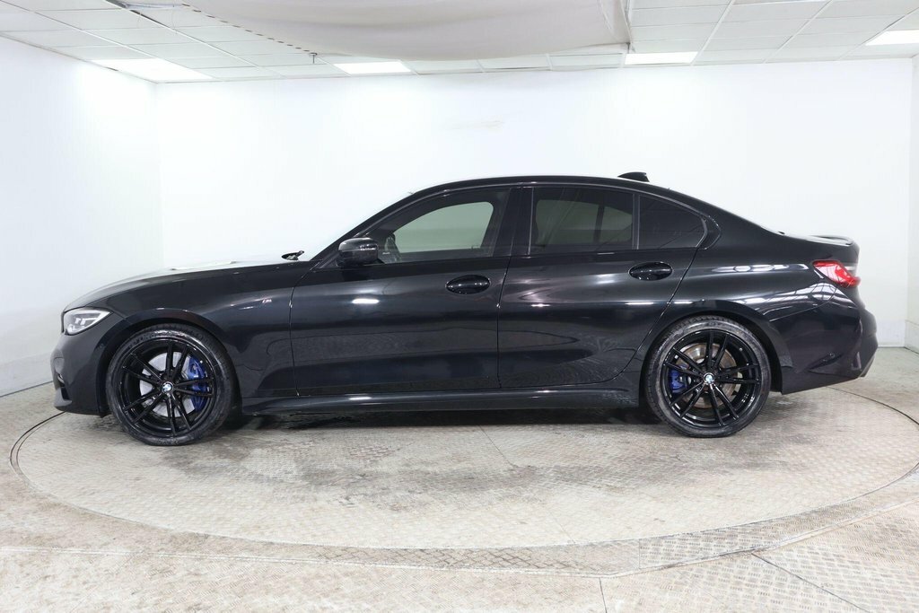 BMW 3 Series 2L M Sport Black #5