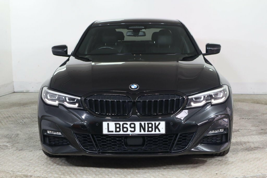 BMW 3 Series 2L M Sport Black #2