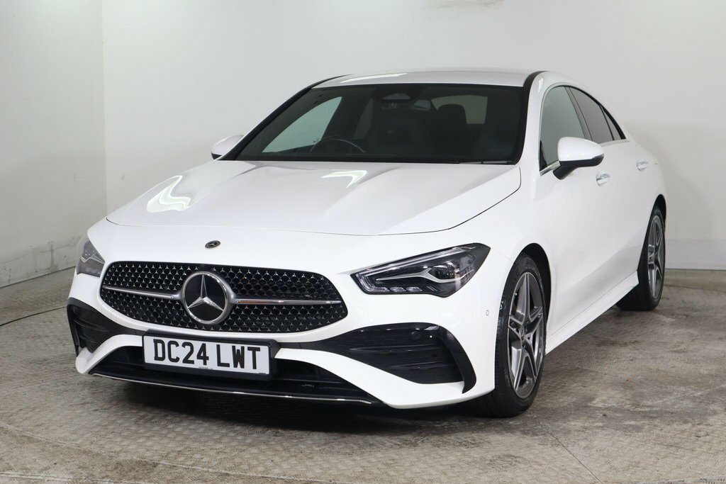 Mercedes-Benz CLA Class 1.3L Amg Line White #3