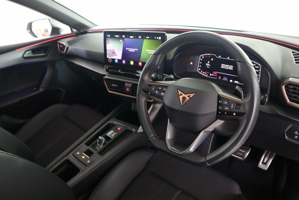 Cupra Leon 2L Vzdesign Edition CU24VOO White #2