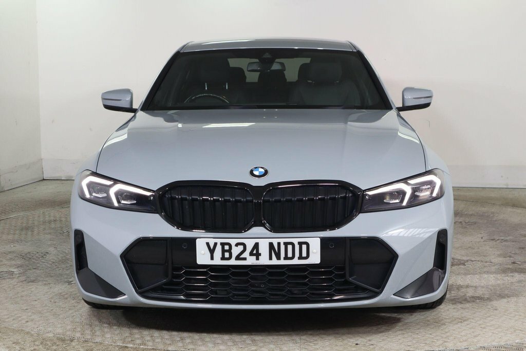 BMW 3 Series 2L M Sport Grey #2
