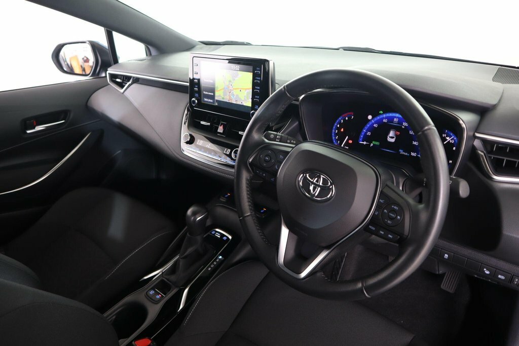 Toyota Corolla 1.8 Vvt-i Hybrid Icon Cvt Black #9
