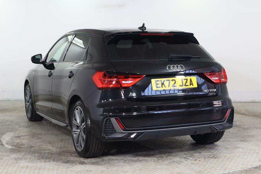 Audi A1 1L S Line Black #4