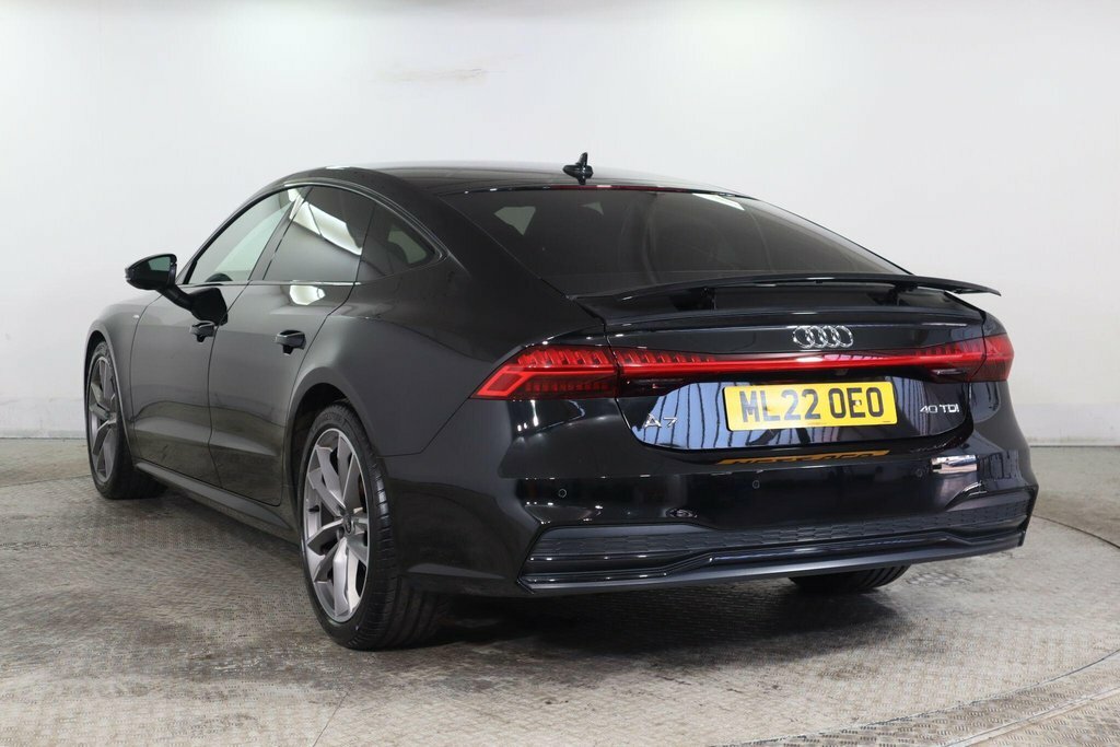 Audi A7 2L Black Edition Black #4