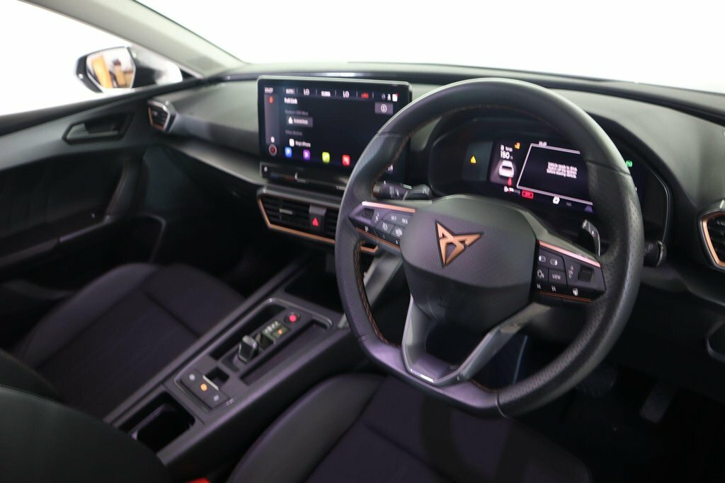 Cupra Leon 1.5L V1 Design Edition Black #2