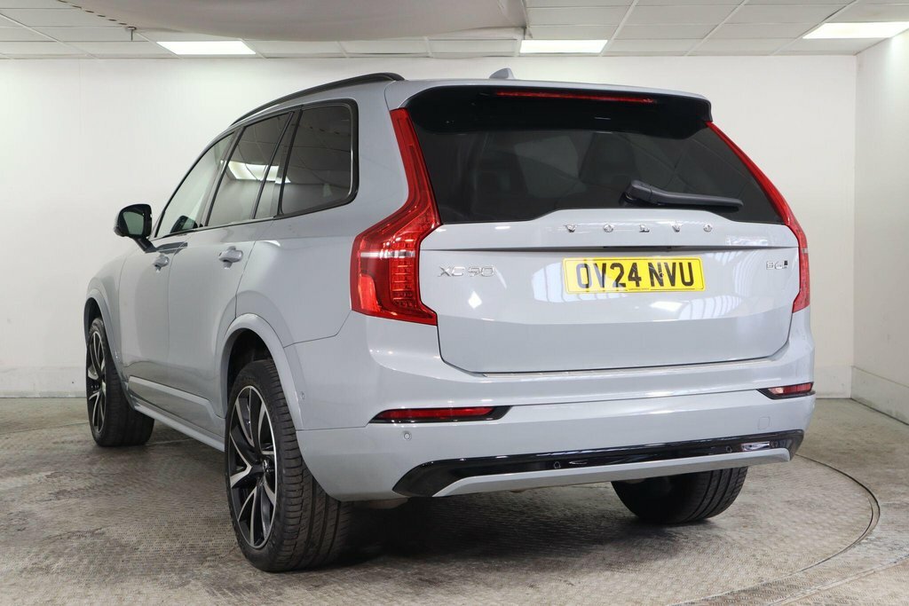 Volvo XC90 2L Ultimate Dark Grey #4