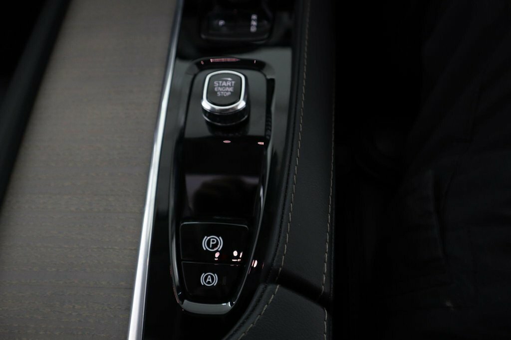 Volvo XC90 Plus, T8 Awd Plug-in Hybrid, Dark White #21