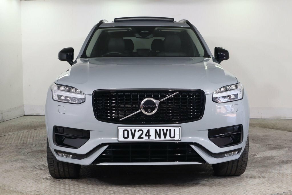 Volvo XC90 2L Ultimate Dark Grey #2
