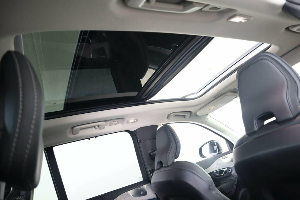 Volvo XC90 Plus, T8 Awd Plug-in Hybrid, Dark White #51