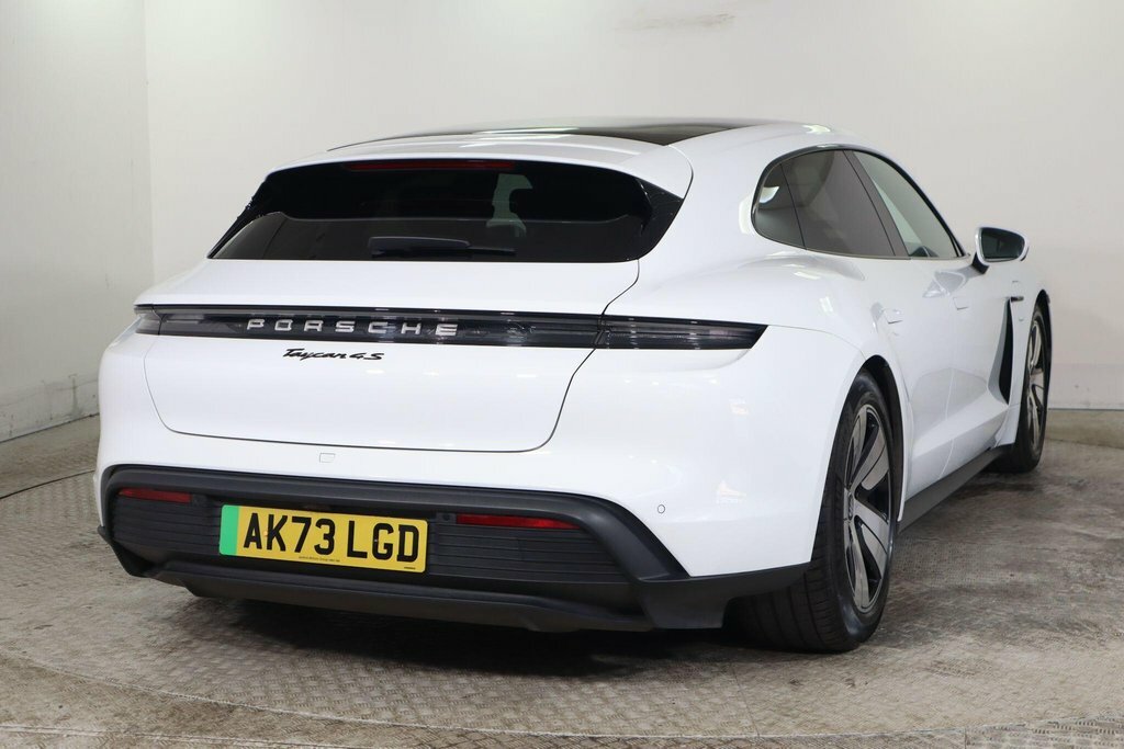 Porsche Taycan 0.0 Gts Sport Turismo 93Kwh 590 Bhp Red #8