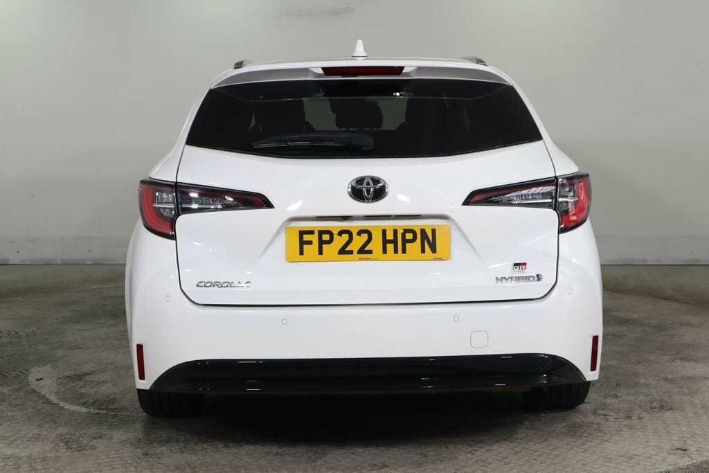 Toyota Corolla 1.8L Gr Sport White #6