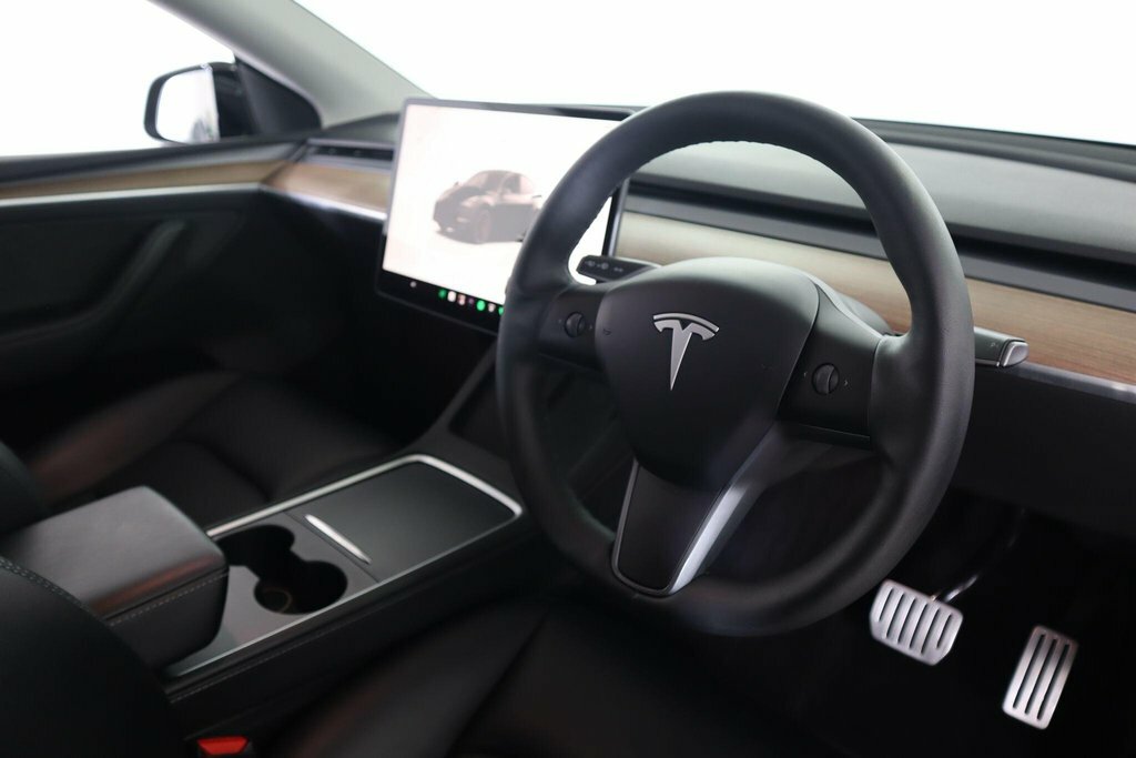 Tesla Model Y Suv BT24XWX Black #2