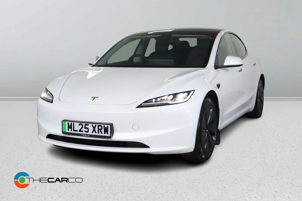 Tesla Model 3 Saloon ML25XRW White #4
