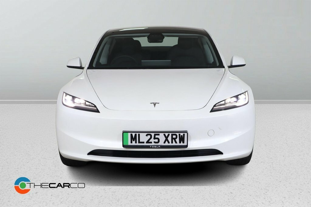 Tesla Model 3 Saloon ML25XRW White #3