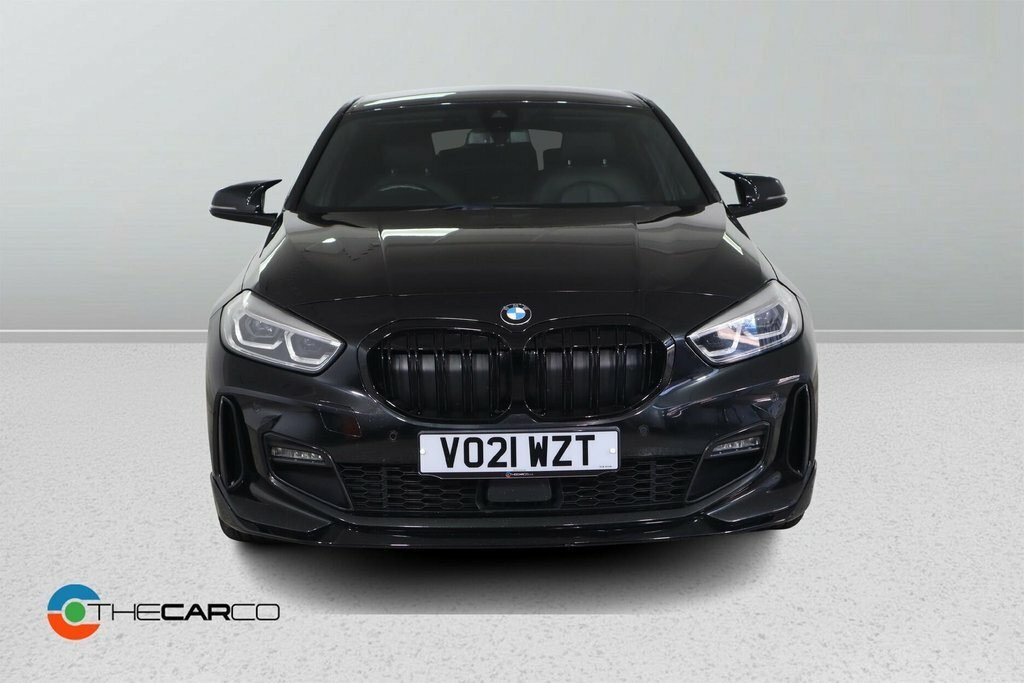BMW 1 Series 1.5L M Sport Black #3