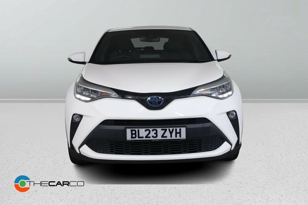 Toyota C-Hr 1.8L Design White #3