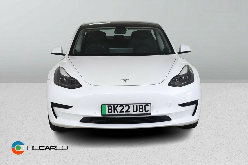 Tesla Model 3 Saloon White #3