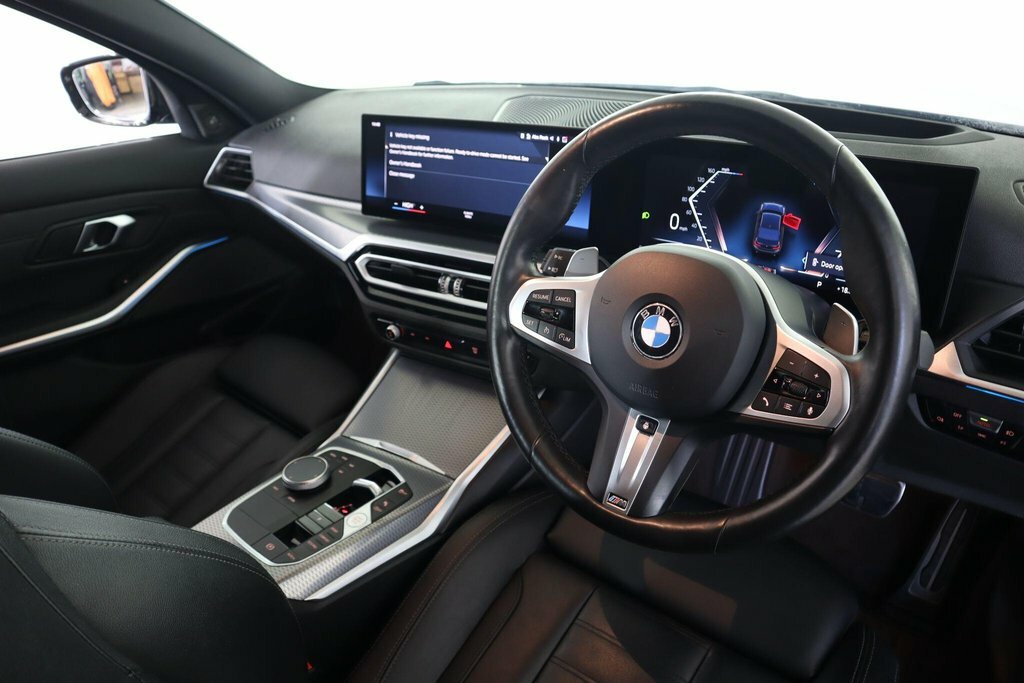 BMW 3 Series 2L M Sport Black #2