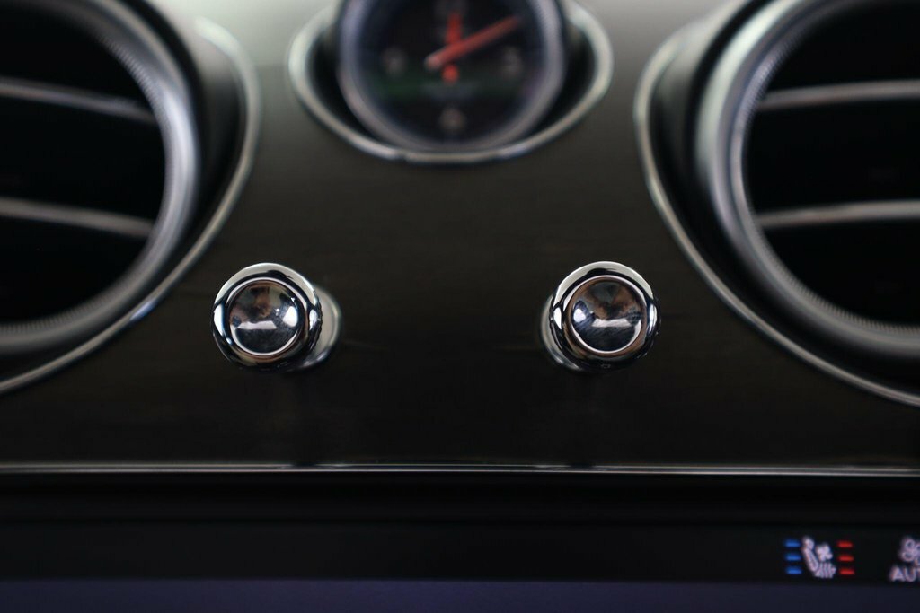 Bentley Bentayga D V8 Black #23