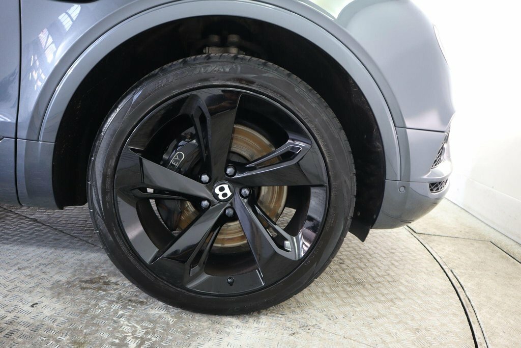 Bentley Bentayga D V8 Black #34