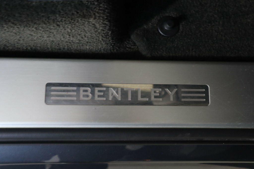 Bentley Bentayga D V8 Black #30