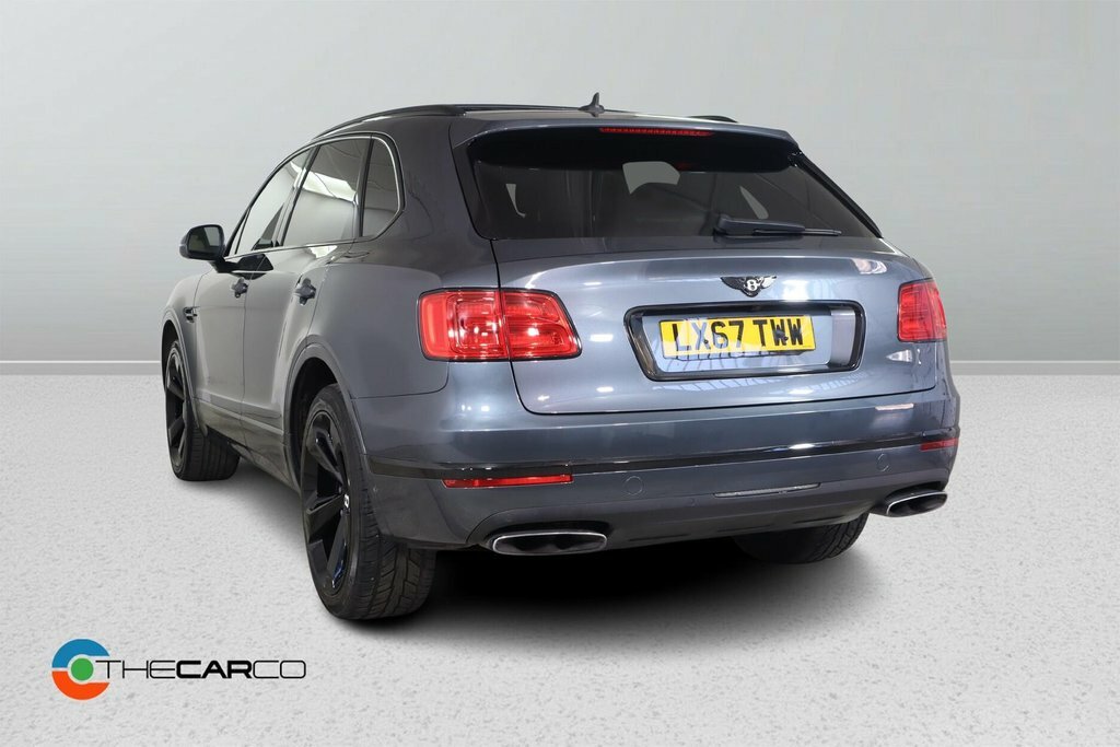 Bentley Bentayga D V8 Black #9