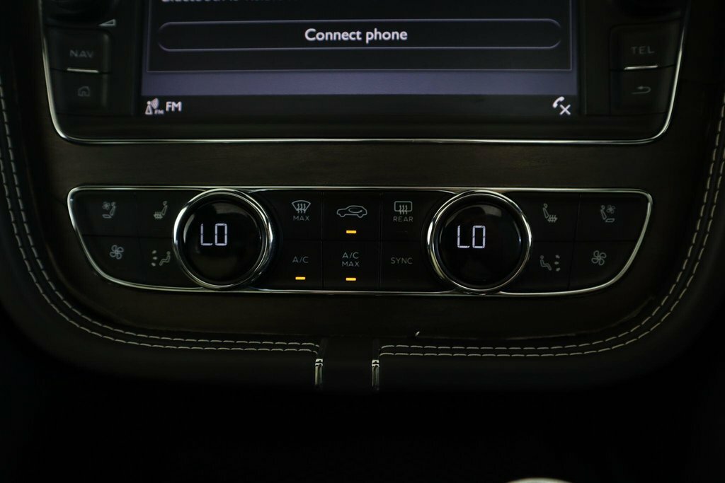Bentley Bentayga D V8 Black #39