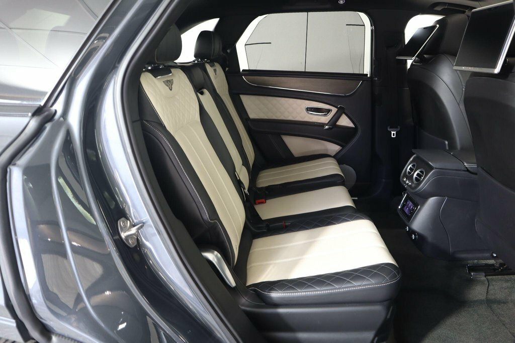 Bentley Bentayga D V8 Black #13