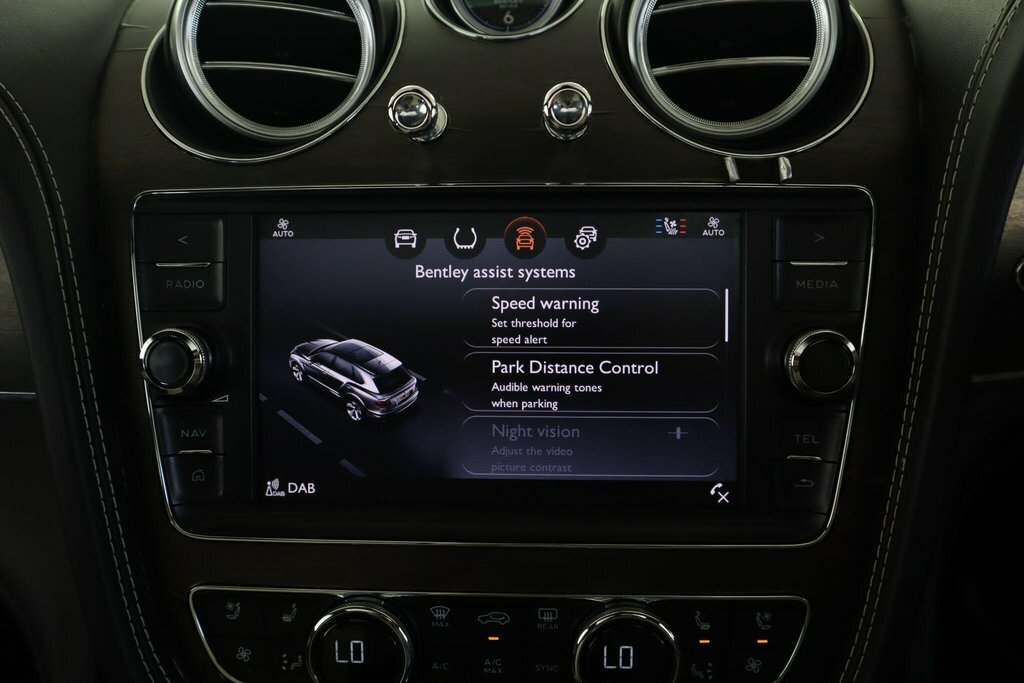 Bentley Bentayga D V8 Black #51