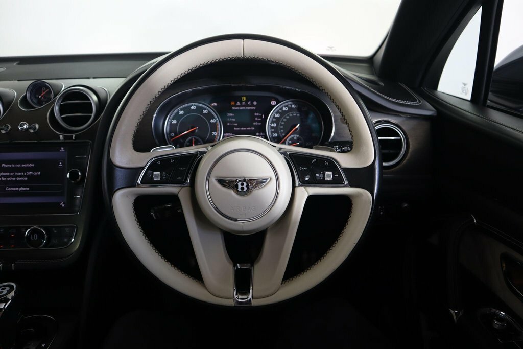 Bentley Bentayga D V8 Black #63
