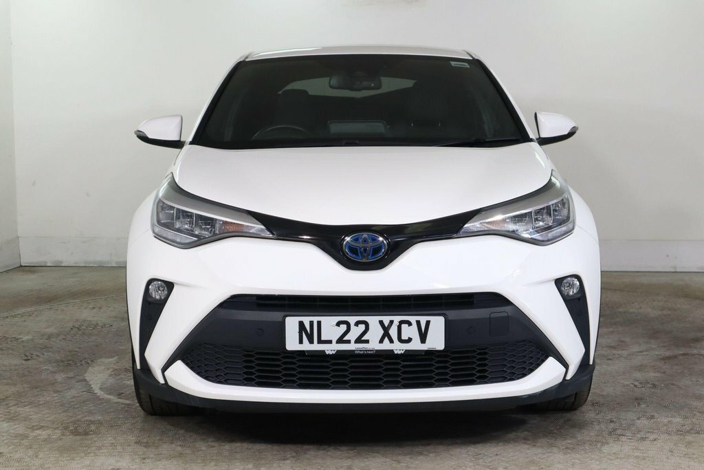 Toyota C-Hr 1.8L Design White #2