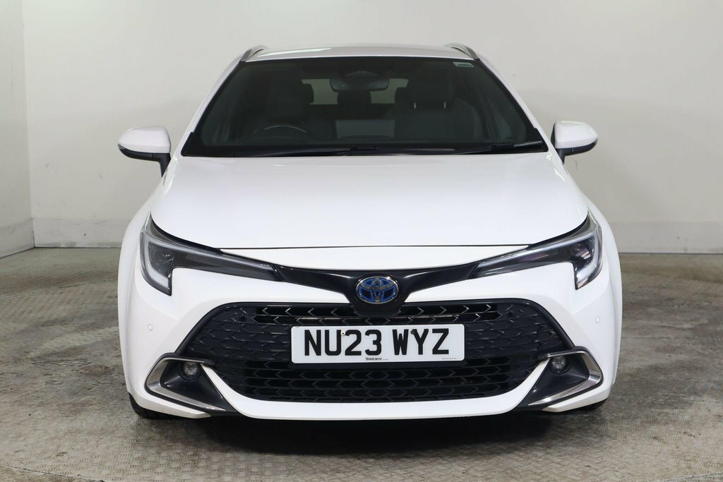 Toyota Corolla 1.8L Design White #2