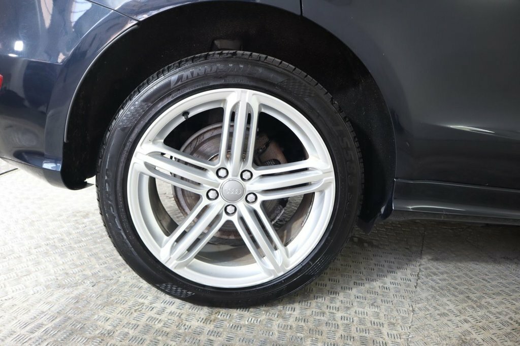 Audi Q5  Grey #14