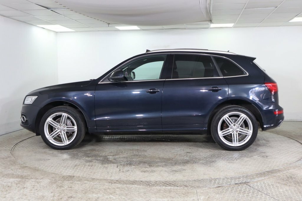 Audi Q5  Grey #8