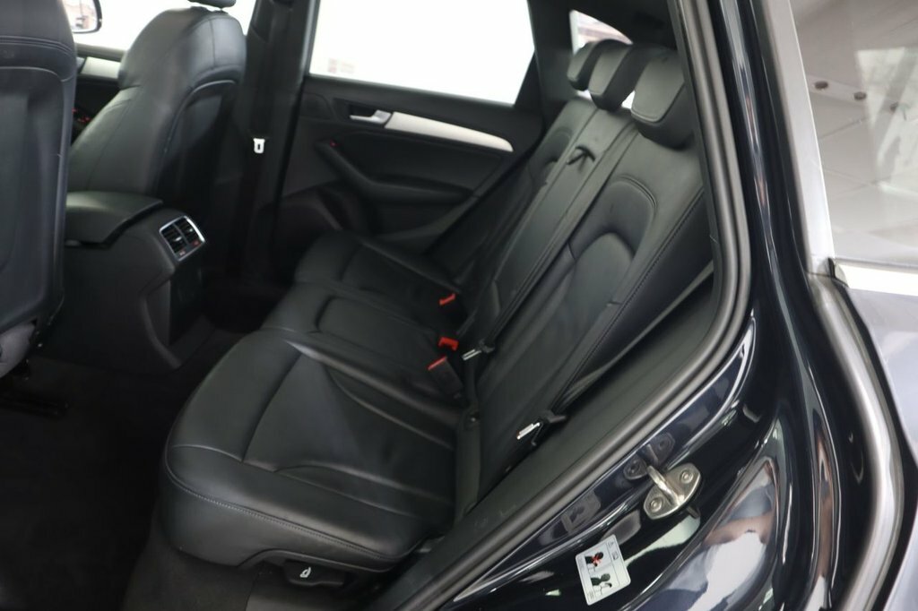 Audi Q5  Grey #48