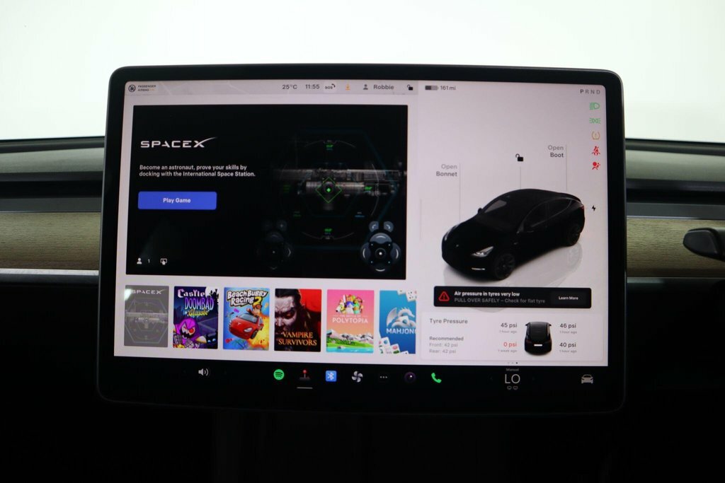 Tesla Model Y Long Range Awd  #28