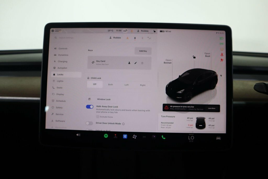 Tesla Model Y Long Range Awd  #35