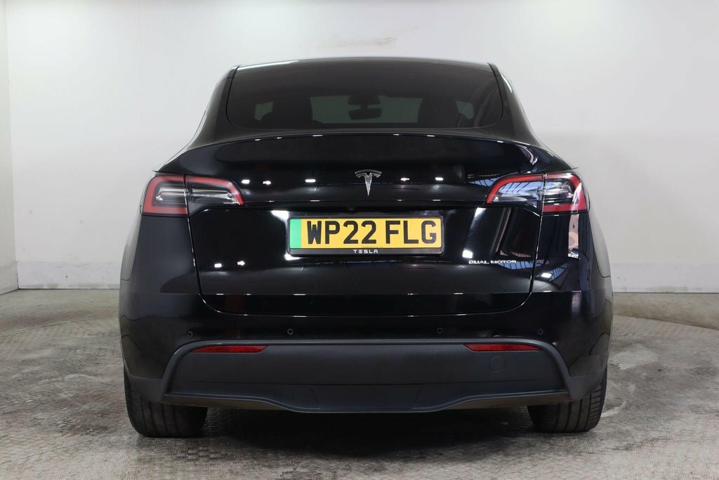Tesla Model Y Suv Black #6