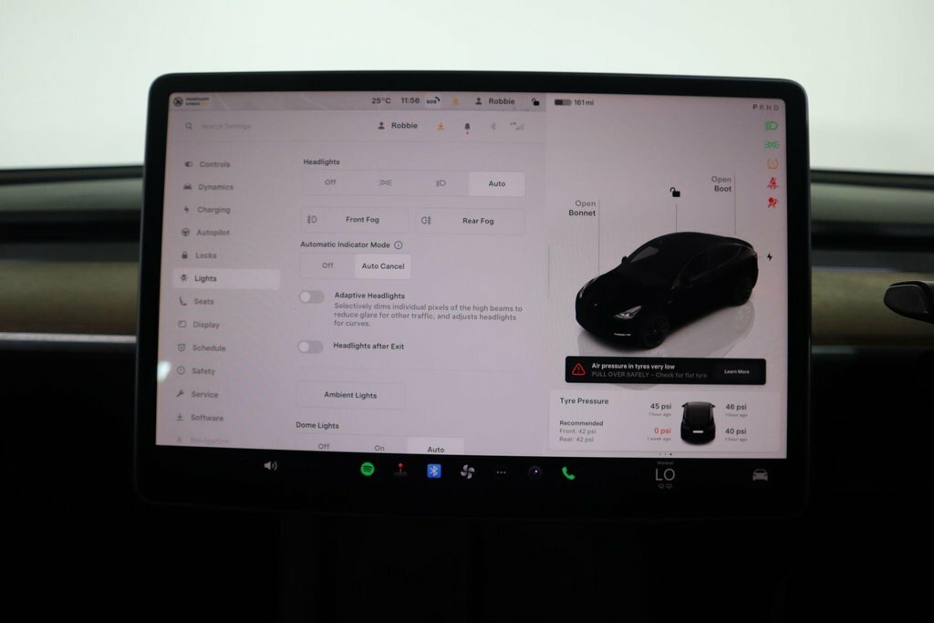 Tesla Model Y Long Range Awd  #36